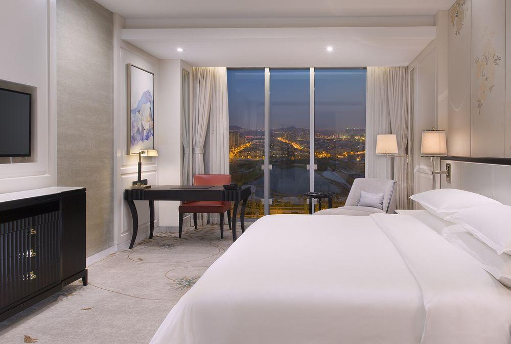 Sheraton Qingdao Licang Hotel Kültér fotó