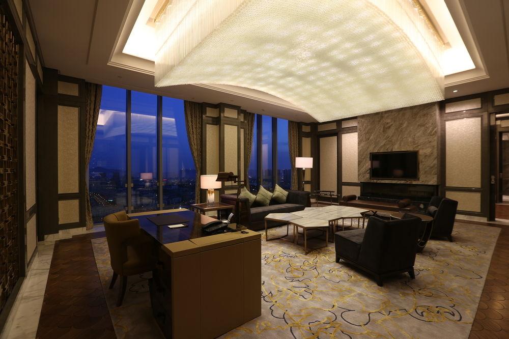 Sheraton Qingdao Licang Hotel Kültér fotó