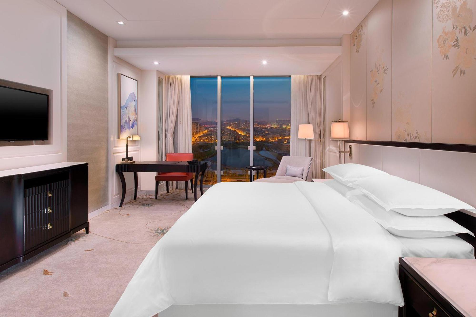 Sheraton Qingdao Licang Hotel Kültér fotó
