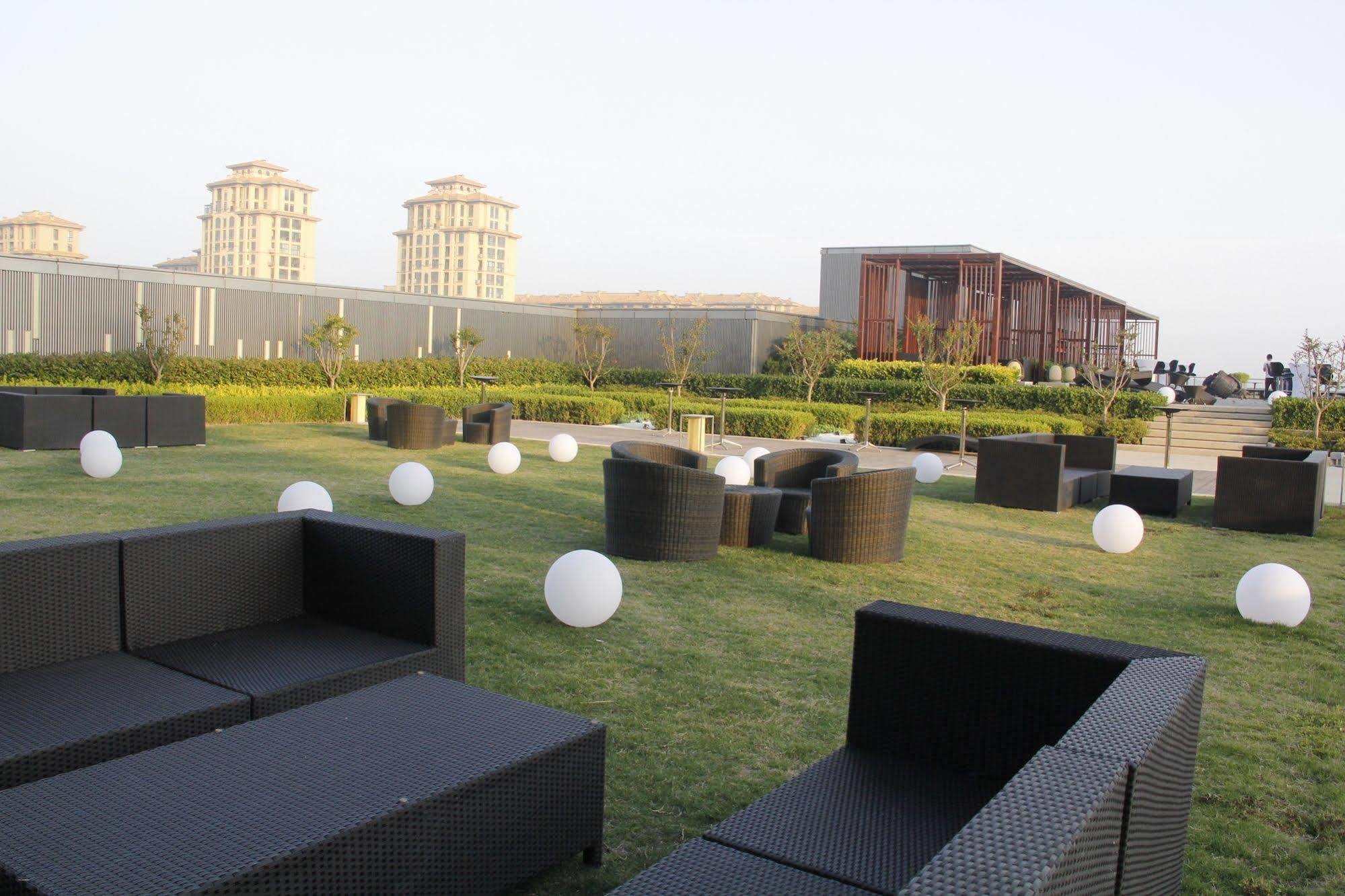 Sheraton Qingdao Licang Hotel Kültér fotó