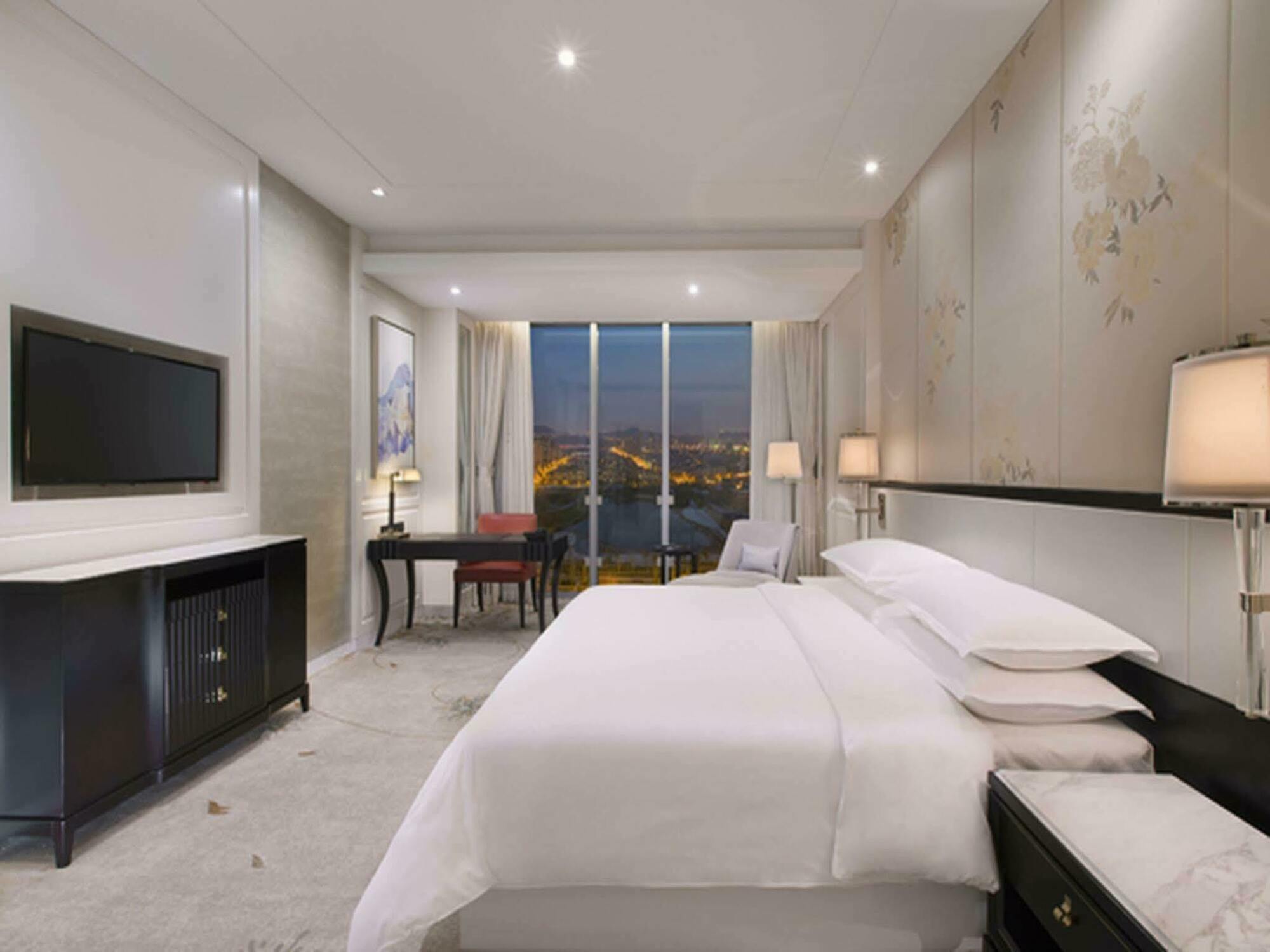 Sheraton Qingdao Licang Hotel Kültér fotó